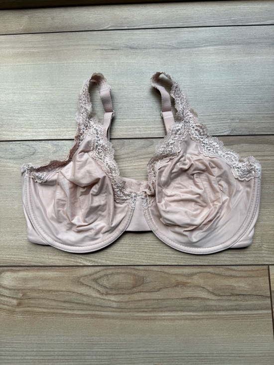 Wacoal Other - Wacoal Embrace Lace Underwire Bra